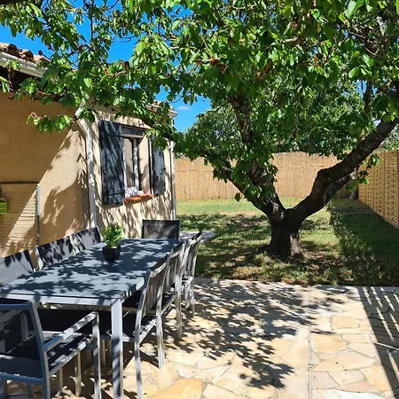 Maison Familiale Au Calme Avec Parking, Jardin Et à 3 Min De La Cité Сasa de vacaciones Carcasona
